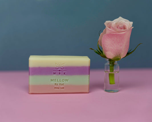 Sapone solido Diana mani e corpo, profumo elegante e femminile, vegan e naturale, perfetto come idea regalo